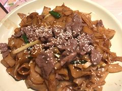 干炒牛肉河粉-避风塘(宝山万达店)