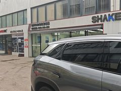 -龙粤汽车贴膜·中国航天山由