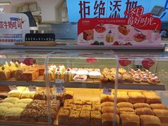 -红星前进面包牛奶公司(君太店)