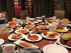 -四海一家自助餐(益田假日广场店)