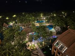 -三亚湾海居铂尔曼度假酒店