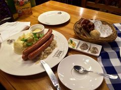 -皇冠自酿啤酒坊(中国红街5号楼店)
