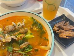 -何记花甲(海岸城旗舰店)