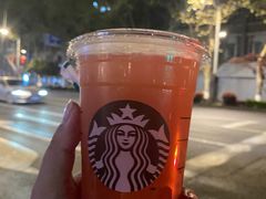 -星巴克臻选(南京金茂览秀城店)