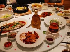-醉辉皇上海之巅(上海中心大厦店)