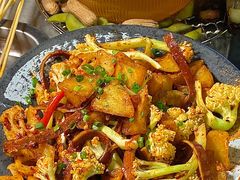 -微醺烤牛·炭火烧烤·精酿啤酒(东郊记忆店)