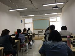 -华兴日语学校(总校)