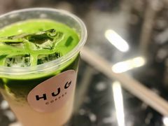 -HUG·拥抱咖啡(郑州宝龙广场店)