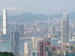 -彩虹村