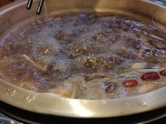 -沸炉重庆老火锅(军事博物馆店)