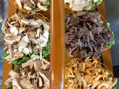-易门野生菌府·菌海森林(月牙潭公园店)