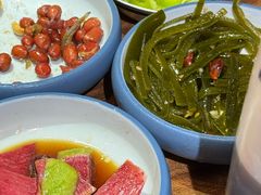 -明洞阿姨·韩式酱蟹烤肉·创意料理(三元桥店)