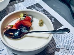 酸奶-小大董·烤鸭(观景餐厅·南京西路店)