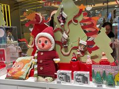 -泡泡玛特POPMART(上海环球港店)