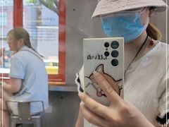 -喧闹·东方大气茶(鹅岭二厂店)