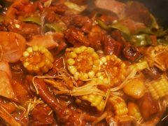 -山河屯铁锅炖(哈西站店)