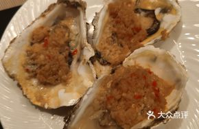 Charcoal-Grilled Oyster