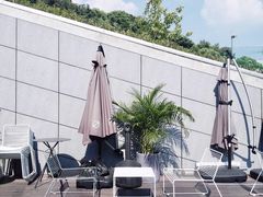 -UNI UNI(环亚凯瑟琳店)