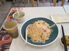 扬州炒饭-咬不得高祖生煎·简餐(高银街店)