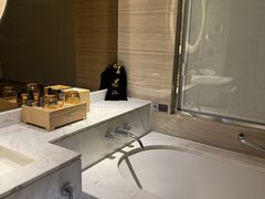 -上海中航虹桥机场泊悦酒店