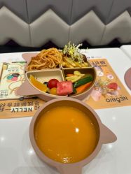 -奈尔宝家庭中心·亲子餐厅(鄞州万达店)