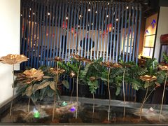 -尚尚仙·酸汤猪手·猪肚鸡火锅(华联万柳购物中心店)