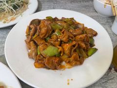 尖椒肥肠-王鹏家常菜馆