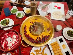 -小龙翻大江文化火锅(宽窄店)