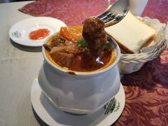 罐闷牛肉-小白桦西餐厅
