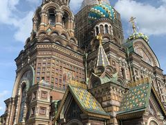 -滴血救世主教堂