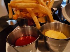 -db Bistro & Oyster Bar by Daniel Boulud(滨海湾金沙店)