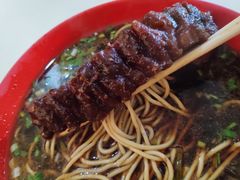-小龙大肉面馆