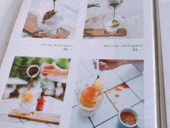 菜单-Cheevit Cheeva(Sirimangkalajarn)