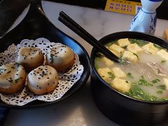 金陵鸭血粉丝煲-京城小江南·土菜馆·蒸白鱼(东四十条店)