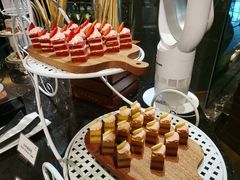 -岷山饭店-芝芝自助餐厅