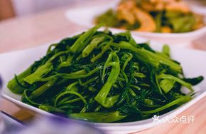 Stir-Fried Seasonal Vegetables