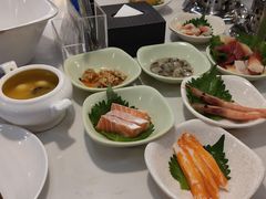 -腾阁自助餐厅(朝林广场店)