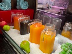 -领鲜活海鲜榴莲自助火锅(东门店)