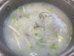 -明本湛江鸡•海鲜小厨(陈家祠店)