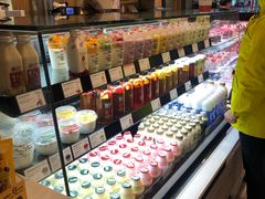 -巴黎贝甜(大宁国际商业广场店)