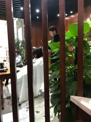 -思妍丽美发沙龙