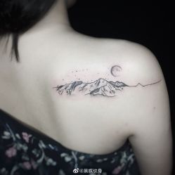 清新-黑旗纹身