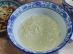 -雪琴面馆富安特色鱼汤面(城中花园店)