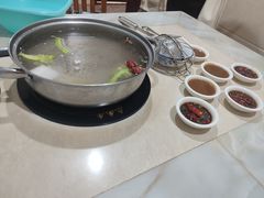 -伟记牛肉(金鸿公路店)