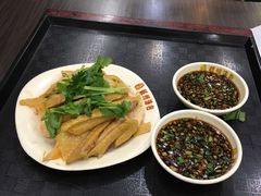 -小梅园饭堂(东方路店)