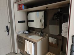 -城际上海虹桥机场酒店