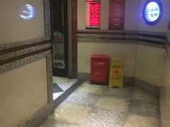 -乐翻天量贩式KTV(淞发路店)