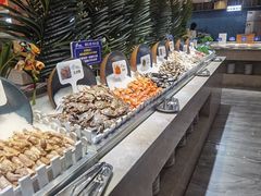 -锤头鲨毛肚海鲜烤肉自助餐厅(国购广场店)