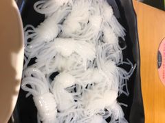 -洪氏嗨捞·广东猪肚鸡·椰子鸡火锅(西咸万象城店)