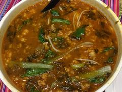 -香巴拉云南餐厅(华莱坞店)